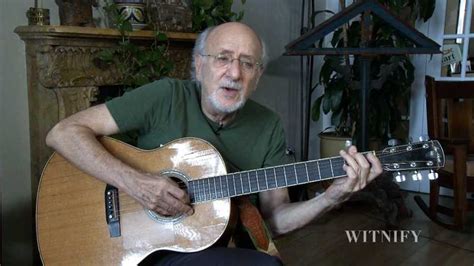 Peter Yarrow singing with Peter, Paul and Mary