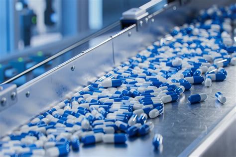 Chemist working in a pharmaceutical laboratory