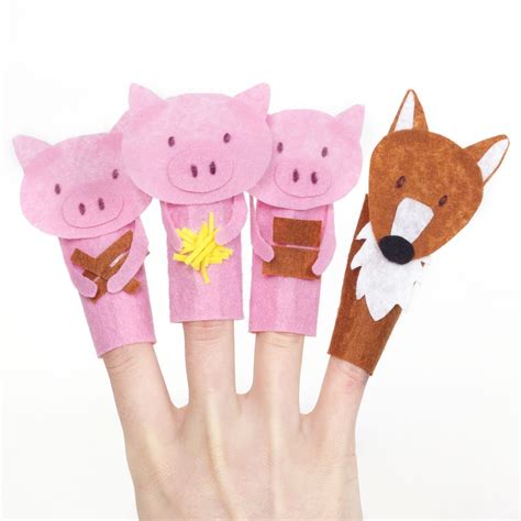 Pig finger puppet