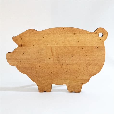 Pig-Shaped Cutting Board Template Design