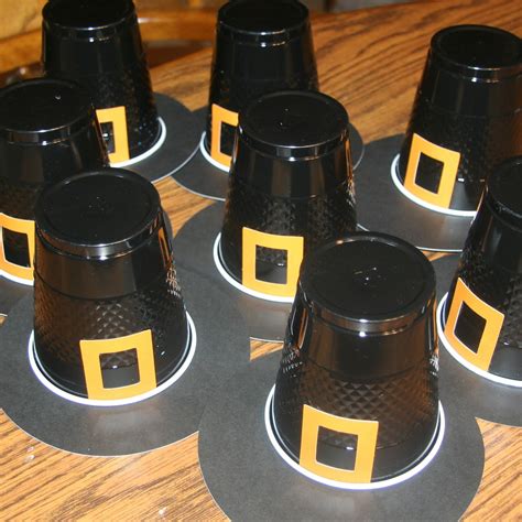 Pilgrim Hat Craft Ideas for Kids and Adults