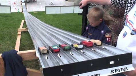 Pinewood Derby Car Tracks