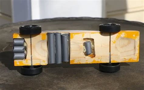 Pinewood Derby Car Weight Distribution