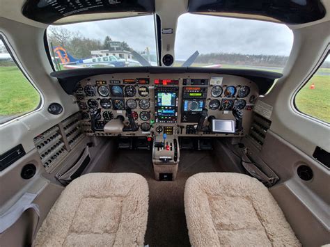 Piper Malibu Mirage Cockpit