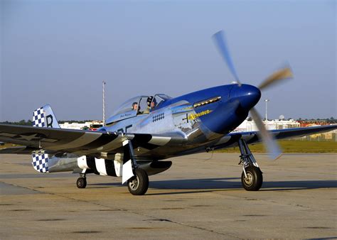 Pit row at the Pensacola Air Show