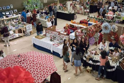 Plano Holiday Marketplace