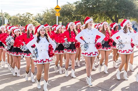 Plano Holiday Parade