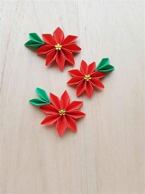 Poinsettia Paper Flower Crafts