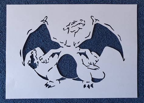 Pokémon Stencil Art Charizard