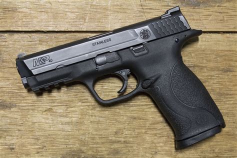 Police Handguns Smith & Wesson M&P40