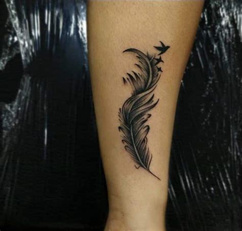 Popular Feather Tattoo Ideas