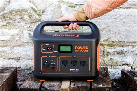 Portable power station