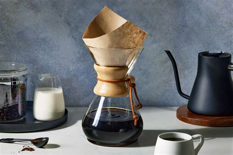 Pour-over coffee brewer