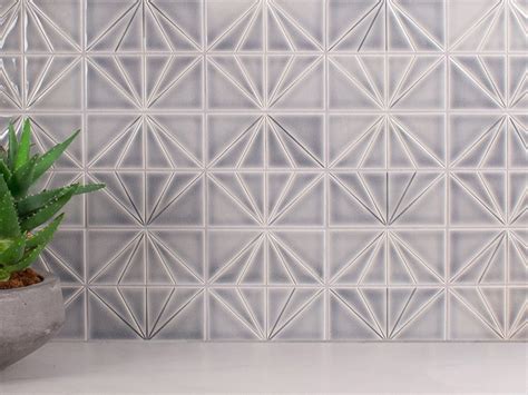 Pratt and Larson Ceramic Tile Design