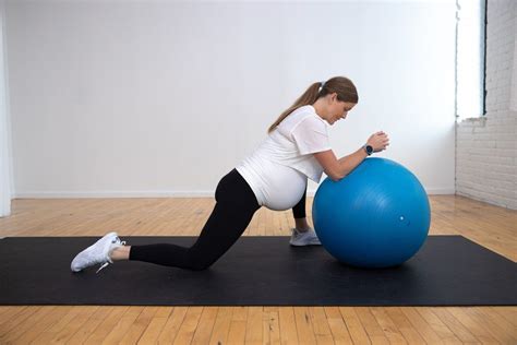 Pregnancy exercise ball