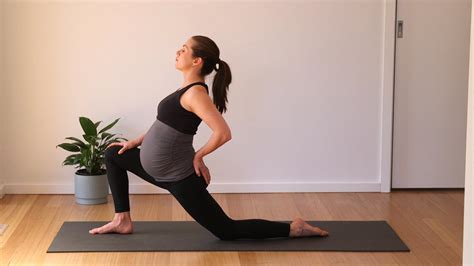 Pregnancy stretching