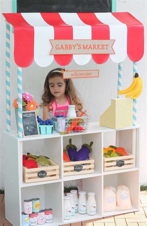 Creating a pretend store with play money printables