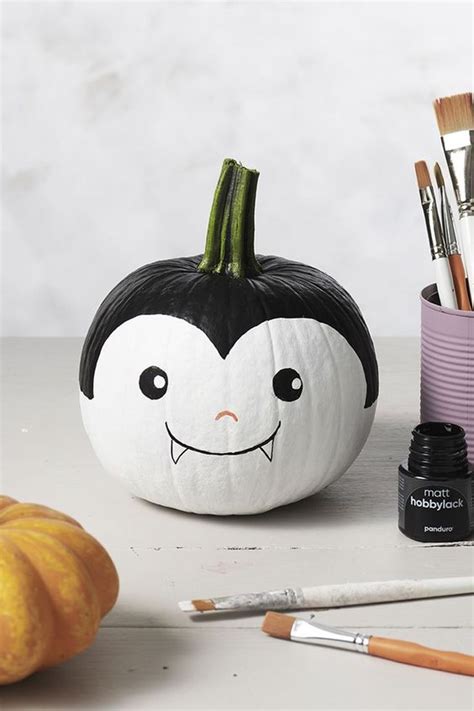 Pumpkin Painting Ideas 9