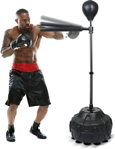 Punching bag training with speed