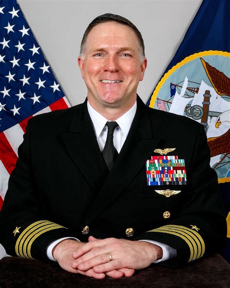 Qualifications and Requirements for Navy Commander