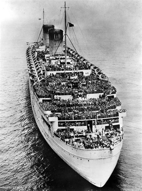 Queen Elizabeth 1 as a troop ship