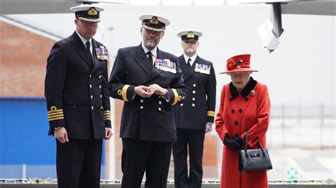 Queen Elizabeth aircraft carrier deployment