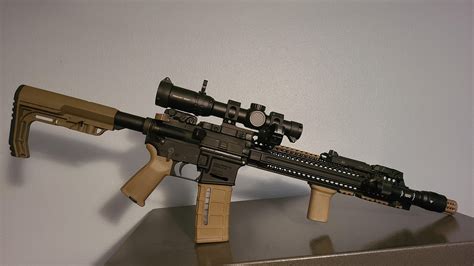 Radical Firearms AR-15 with customized handguard and stock