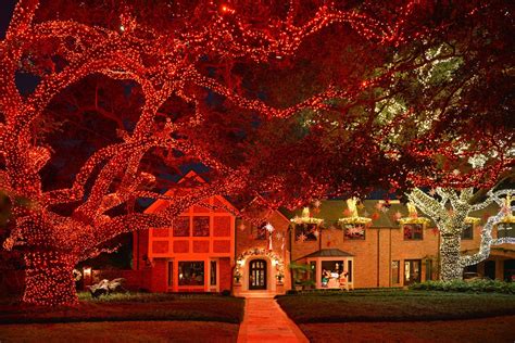 Radio City Christmas Lights in River Oaks Houston