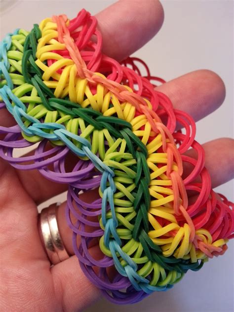 Rainbow Loom Designs