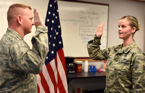 Re-enlisting in the Air Force