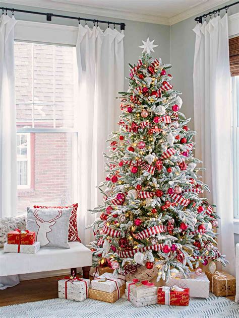 Red and white Christmas tree decorated with burlap and ribbons