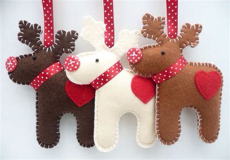 Reindeer pattern decorations