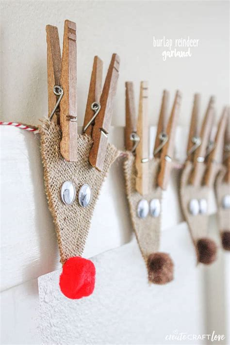 Reindeer pattern garland idea