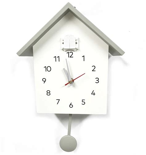 Reloj de pared que muestra las horas en A.M y P.M