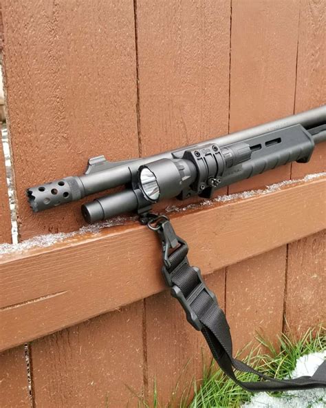 Remington 870 shotgun for home defense