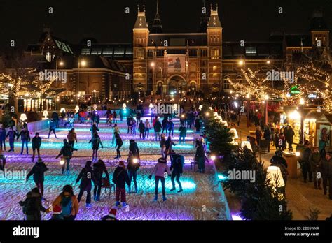 Rijksmuseum Ice Skating