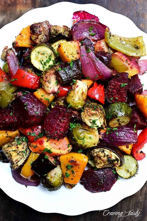 Roasted vegetables with quinoa and tzatziki sauce