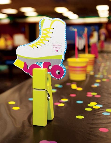 Roller skate party decorations