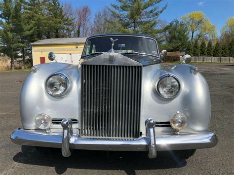 Rolls-Royce Silver Shadow 1960s