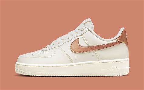 Rose Gold Air Force 1