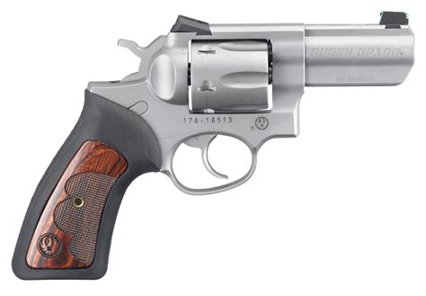 Ruger GP100 pistol