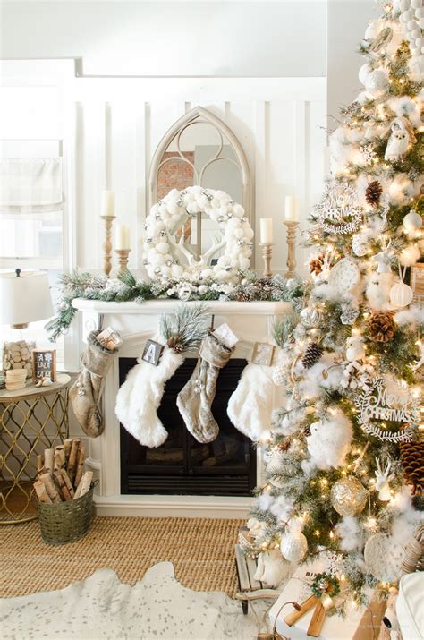 Rustic Charm Christmas Tree