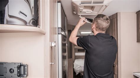 RV Maintenance Image 6