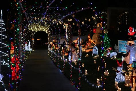 Sacramento Holiday Light Displays