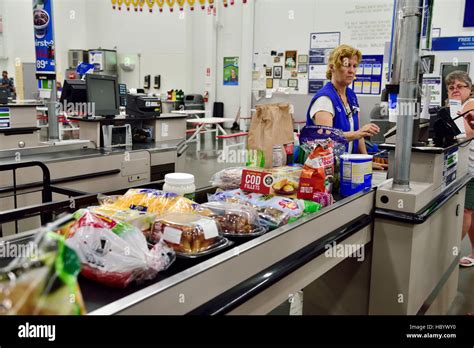 Sam's Club Checkout