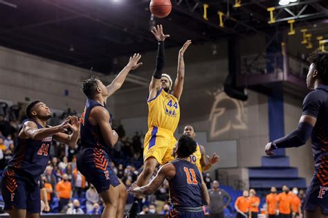 San Jose State Basketball Fans