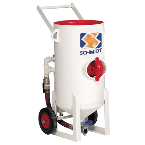 Sandblasting equipment