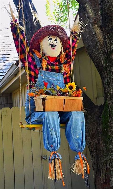 Scarecrow faces for fall decor