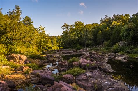 A scenic view of the Missouri countryside