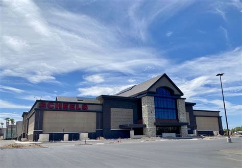 Scheels store exterior